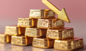 金价再度跳水！有人贷款80万元买黄金已亏7万元
